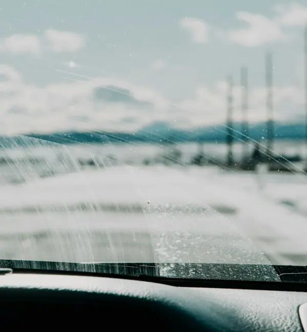 Dual Magnetic Windshield Cleaner